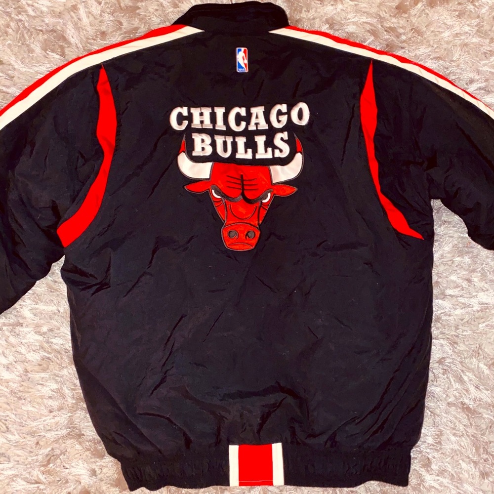 vintage chicago bulls puffer starter jacket !